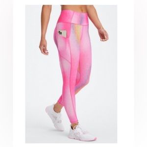 Fabletics Oasis Pure Luxe High-Waisted 7/8 Leggings